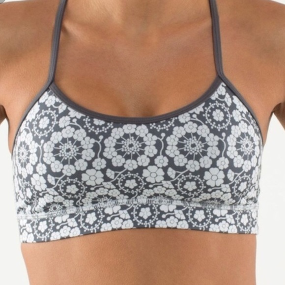 lululemon enlighten bra
